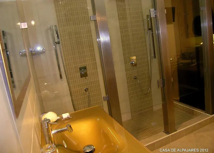 Casa De Alpajares - Guest House&spa Pensión 4*