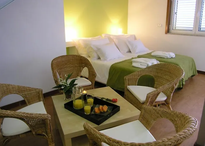 Pensión Casa De Alpajares - Guest House&spa Freixo de Espada à Cinta