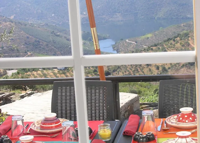 Casa De Alpajares - &